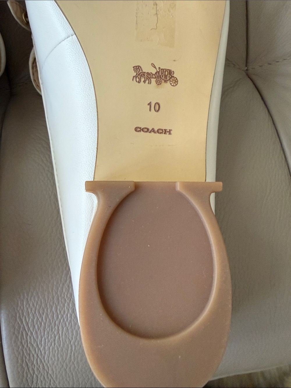 New Coach Cream Leather Slip-On Mule with Gold Hardware size 10 - Picture 6 of 10